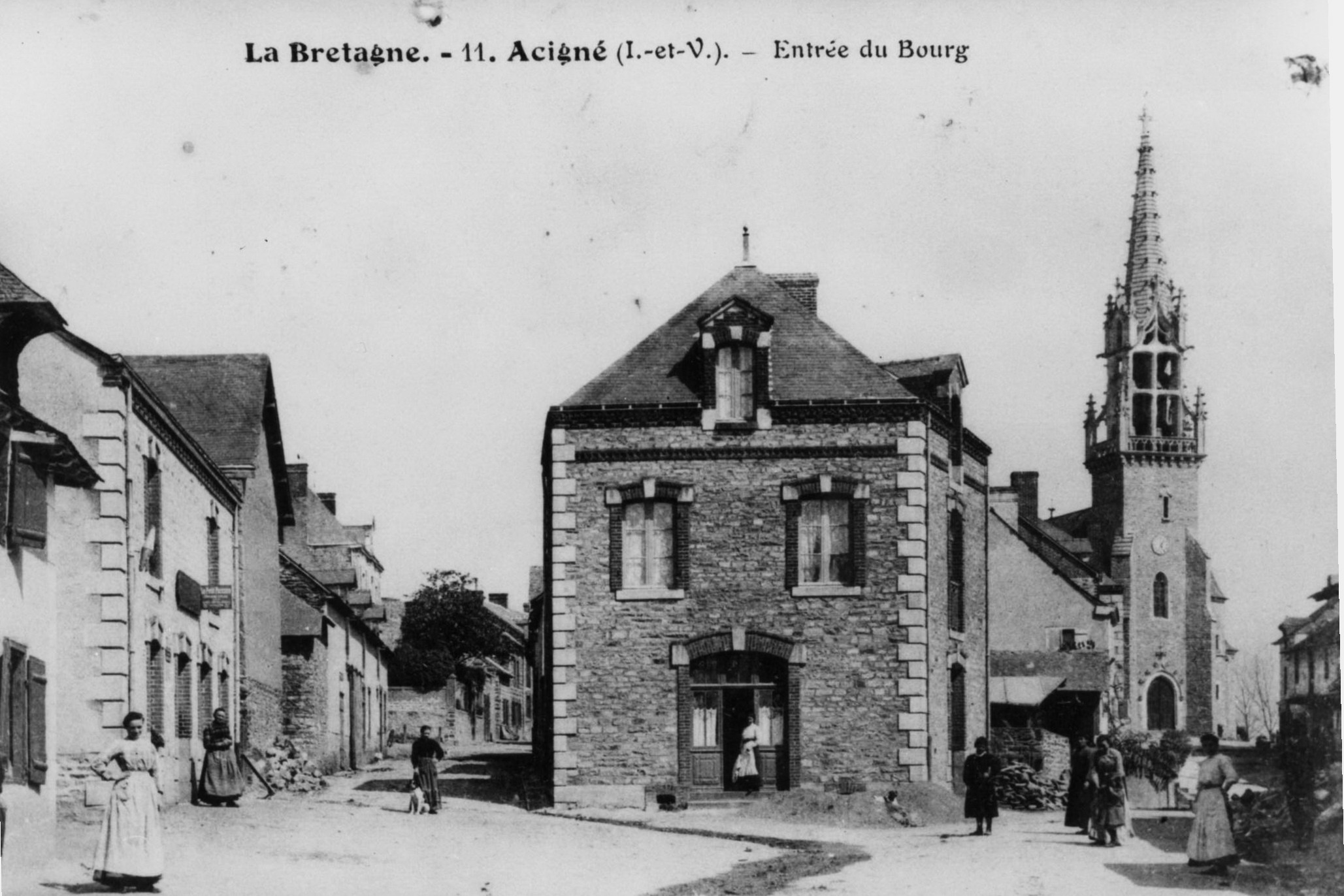 Bourg d'Acigné, côté Ouest - 1905