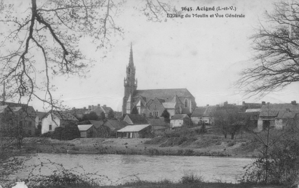 Acigné vu des bords de la Vilaine en 1916