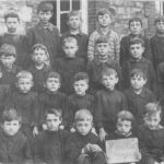 Les garçons de l'école publique d'Acigné en 1930 (coll.part.).